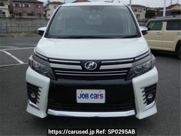 Used 2017 AT toyota voxy ZRR80W Image[1]