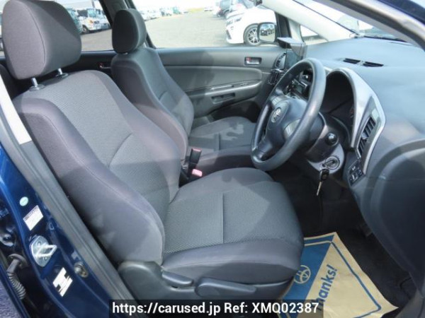 Used 2004 AT toyota wish ZNE10G Image[15]