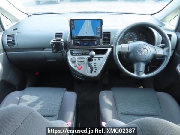 Used 2004 AT toyota wish ZNE10G Image[22]