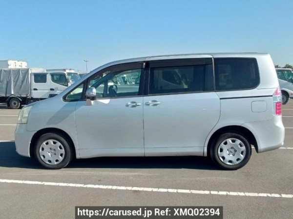 Used 2008 AT toyota noah ZRR70G Image[3]