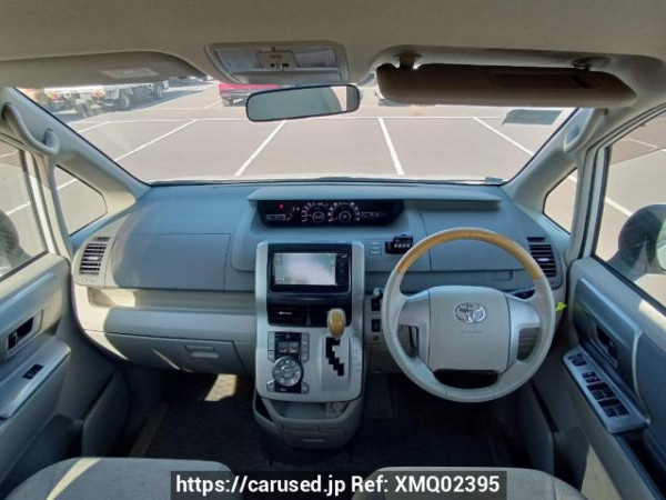 Used 2008 AT toyota noah ZRR70W Image[20]