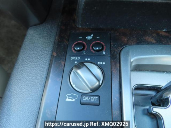 Used 2007 AT toyota land-cruiser UZJ200W Image[35]