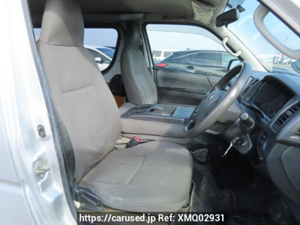 Used 2016 AT toyota regiusace-van KDH201V Image[15]