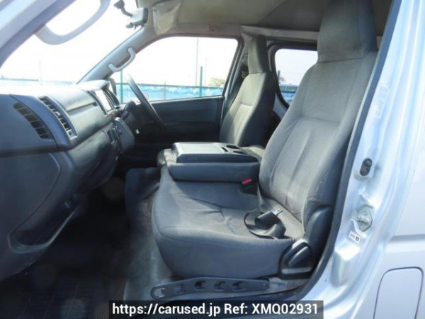 Used 2016 AT toyota regiusace-van KDH201V Image[17]