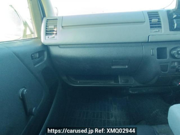 Used 2006 AT toyota hiace-van KDH200V Image[18]