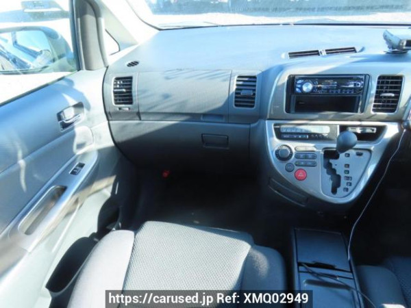 Used 2003 AT toyota wish ZNE10G Image[23]