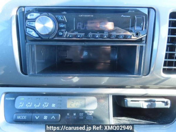 Used 2003 AT toyota wish ZNE10G Image[28]