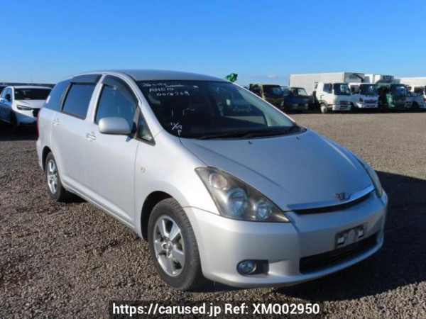 Used 2004 AT toyota wish ANE10G Image[0]