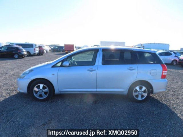 Used 2004 AT toyota wish ANE10G Image[3]