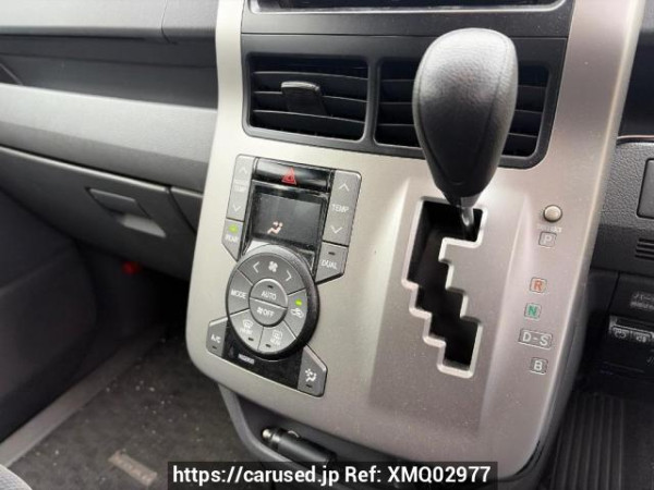 Used 2008 AT toyota noah ZRR70G Image[20]