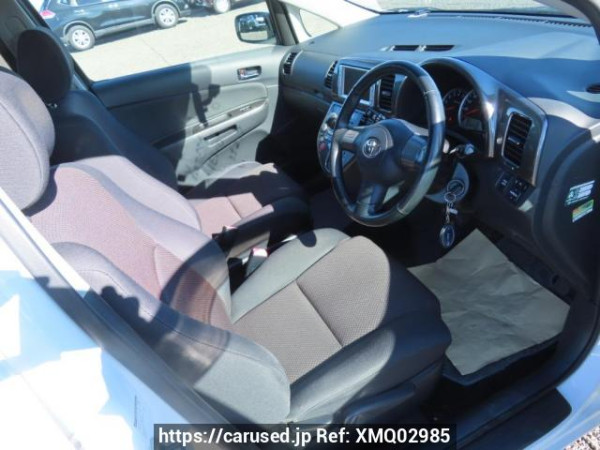 Used 2004 AT toyota wish ZNE10G Image[13]