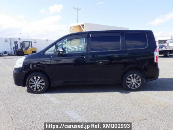 Used 2009 AT toyota noah ZRR70G Image[3]