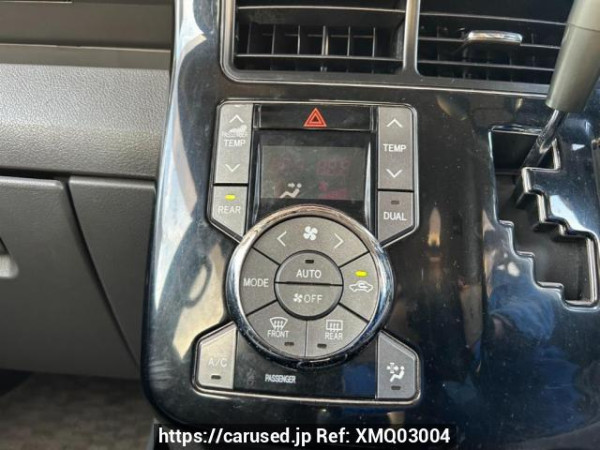 Used 2008 AT toyota noah ZRR70W Image[24]