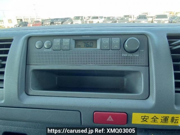 Used 2006 MT toyota hiace-van KDH200V Image[25]