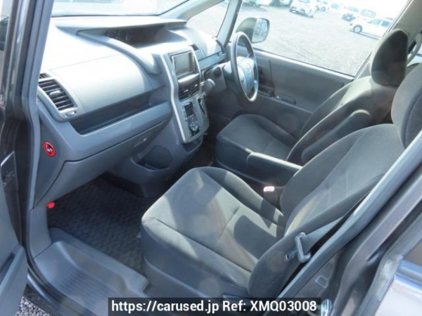 Used 2009 AT toyota noah ZRR70G Image[15]