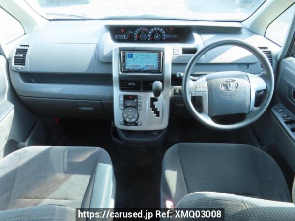 Used 2009 AT toyota noah ZRR70G Image[24]