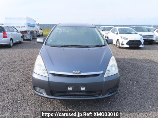Used 2004 AT toyota wish ZNE10G Image[1]