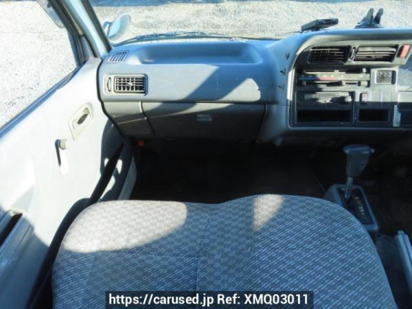 Used 2000 AT toyota hiace-van RZH112V Image[22]
