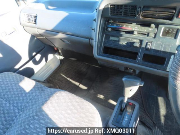 Used 2000 AT toyota hiace-van RZH112V Image[25]