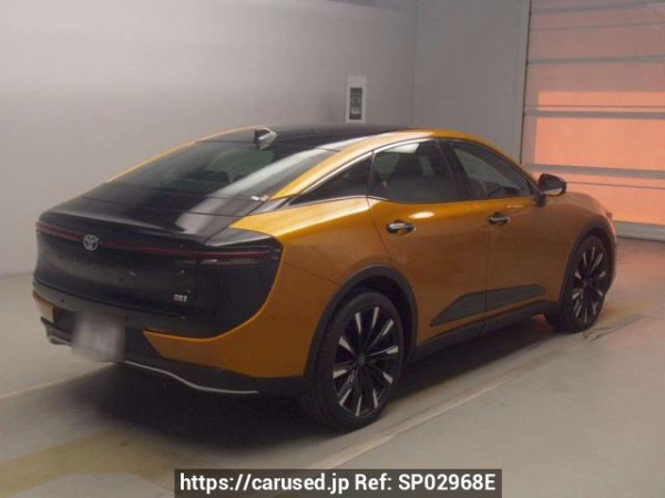 Used 2023 AT toyota crown-crossover TZSH35 Image[1]