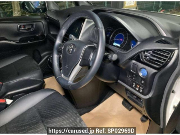 Used 2021 AT toyota voxy ZWR80W Image[2]