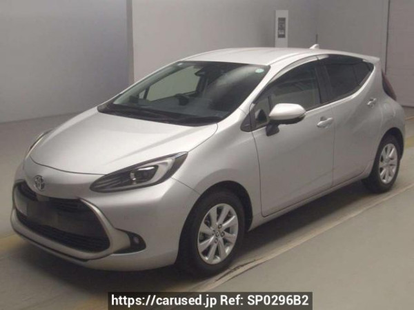 Used 2021 AT toyota aqua MXPK11 Image[0]