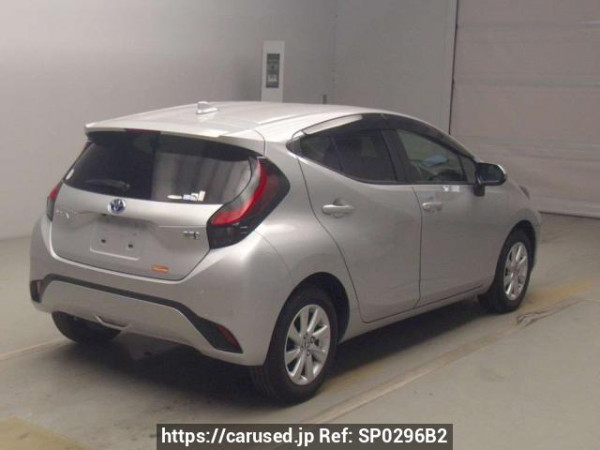 Used 2021 AT toyota aqua MXPK11 Image[1]