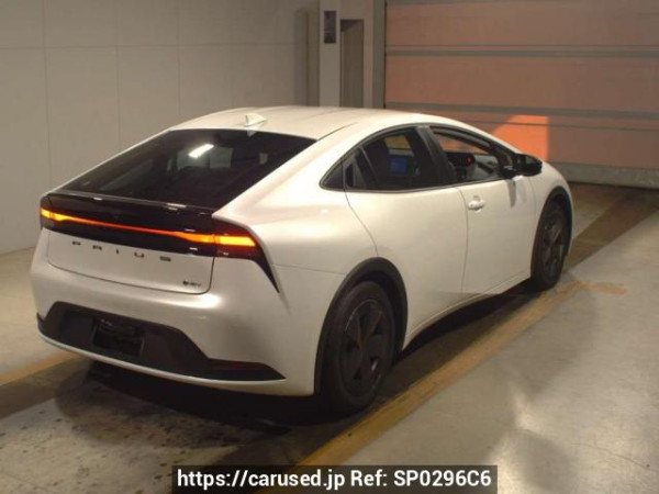 Used 2023 AT toyota prius ZVW60 Image[1]