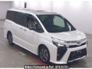 Toyota Voxy ZRR80W