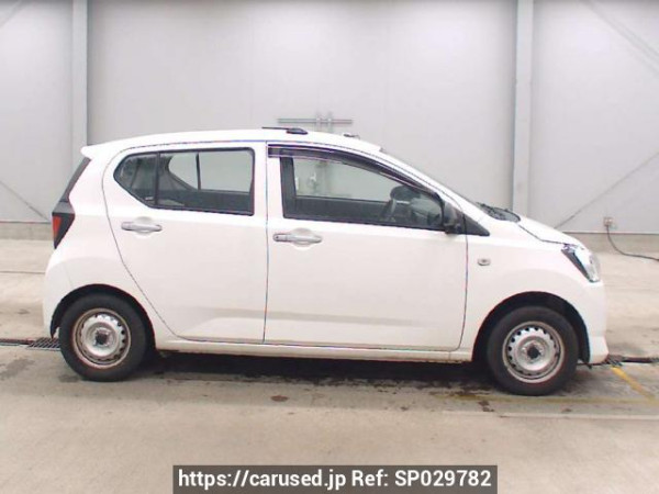 Used 2018 AT toyota pixis-epoch LA350A Image[2]