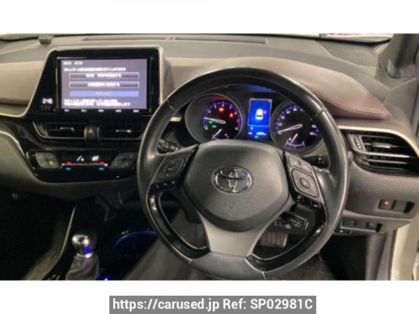 Used 2018 AT toyota c-hr NGX10 Image[2]