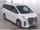 Toyota Noah ZWR80W