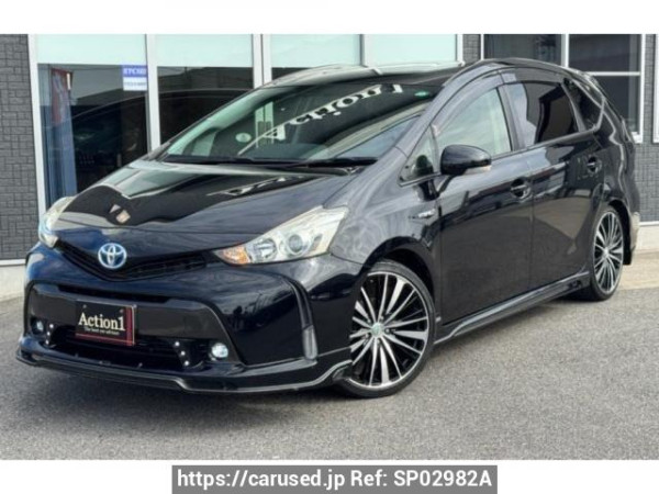Used 2015 AT toyota prius-alpha ZVW41W Image[0]