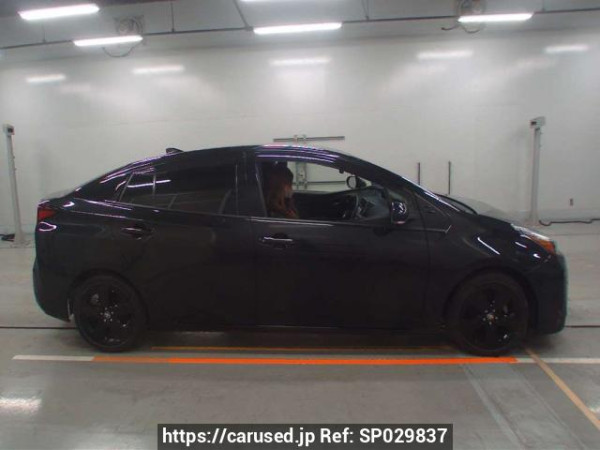 Used 2022 AT toyota prius ZVW51 Image[2]