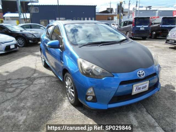 Used 2012 AT toyota aqua NHP10 Image[2]