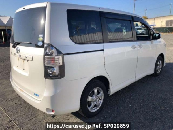 Used 2008 AT toyota voxy ZRR70G Image[1]