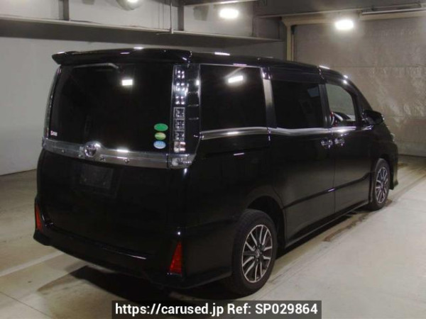 Used 2016 AT toyota voxy ZRR85W Image[1]