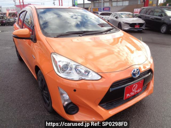 Used 2016 AT toyota aqua NHP10 Image[0]