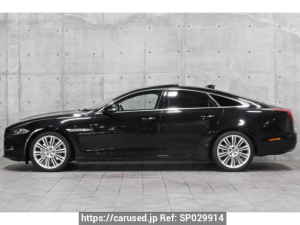 Used 2016 AT jaguar xj J128B Image[2]