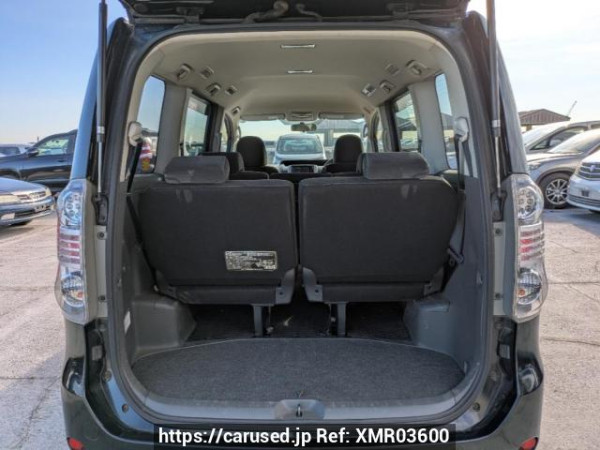 Used 2008 AT toyota noah ZRR70G Image[8]