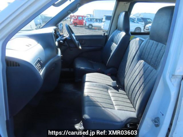 Used 2005 AT toyota townace-van KR42V Image[16]