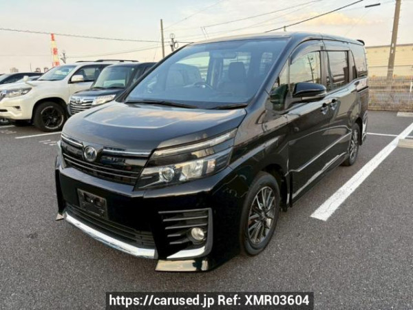 Used 2014 AT toyota voxy ZRR80W Image[2]