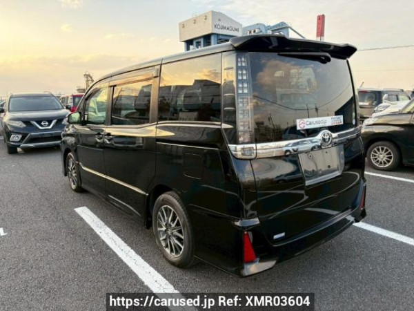 Used 2014 AT toyota voxy ZRR80W Image[4]