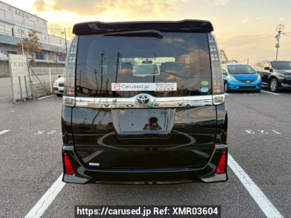 Used 2014 AT toyota voxy ZRR80W Image[5]