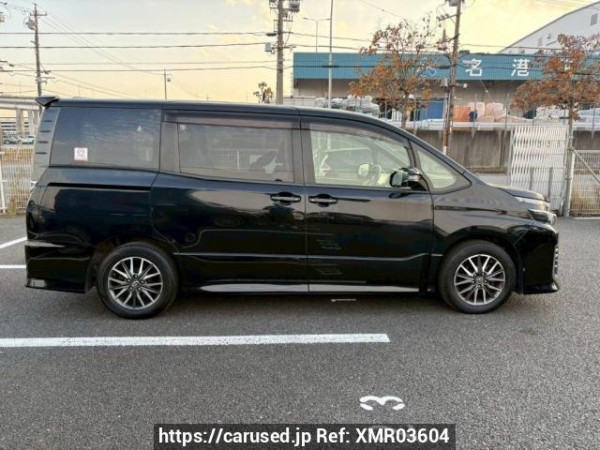 Used 2014 AT toyota voxy ZRR80W Image[7]