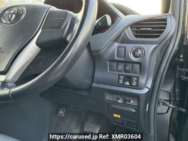 Used 2014 AT toyota voxy ZRR80W Image[23]