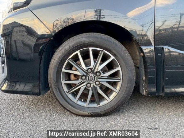 Used 2014 AT toyota voxy ZRR80W Image[34]