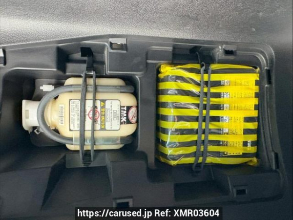 Used 2014 AT toyota voxy ZRR80W Image[45]