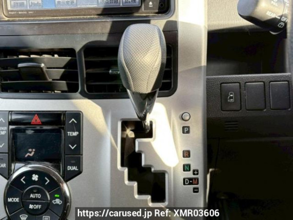 Used 2010 AT toyota noah ZRR70G Image[28]