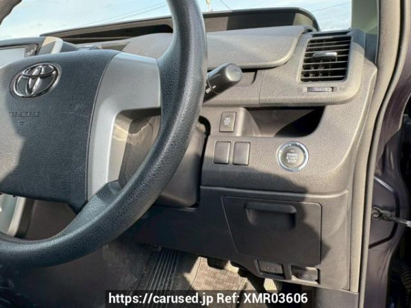 Used 2010 AT toyota noah ZRR70G Image[29]